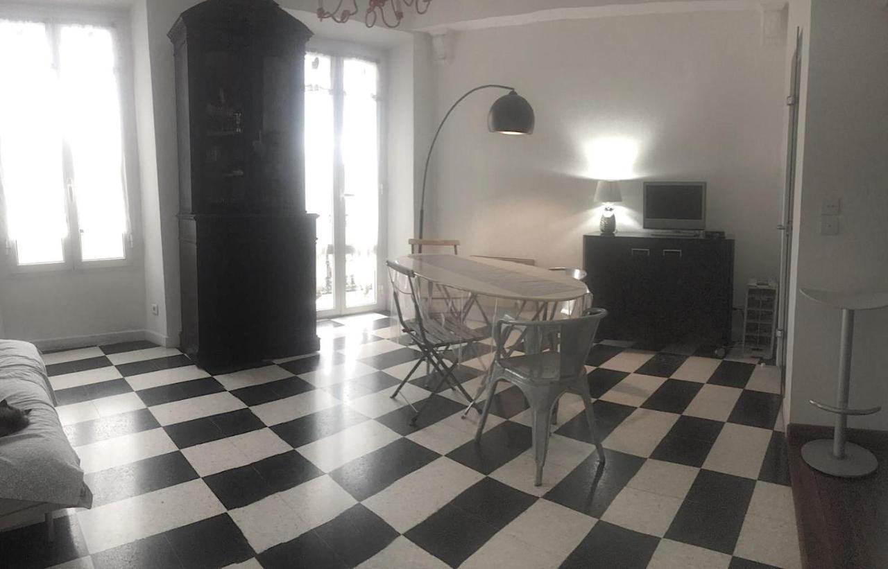 Maison Julien 3 芒通 外观 照片