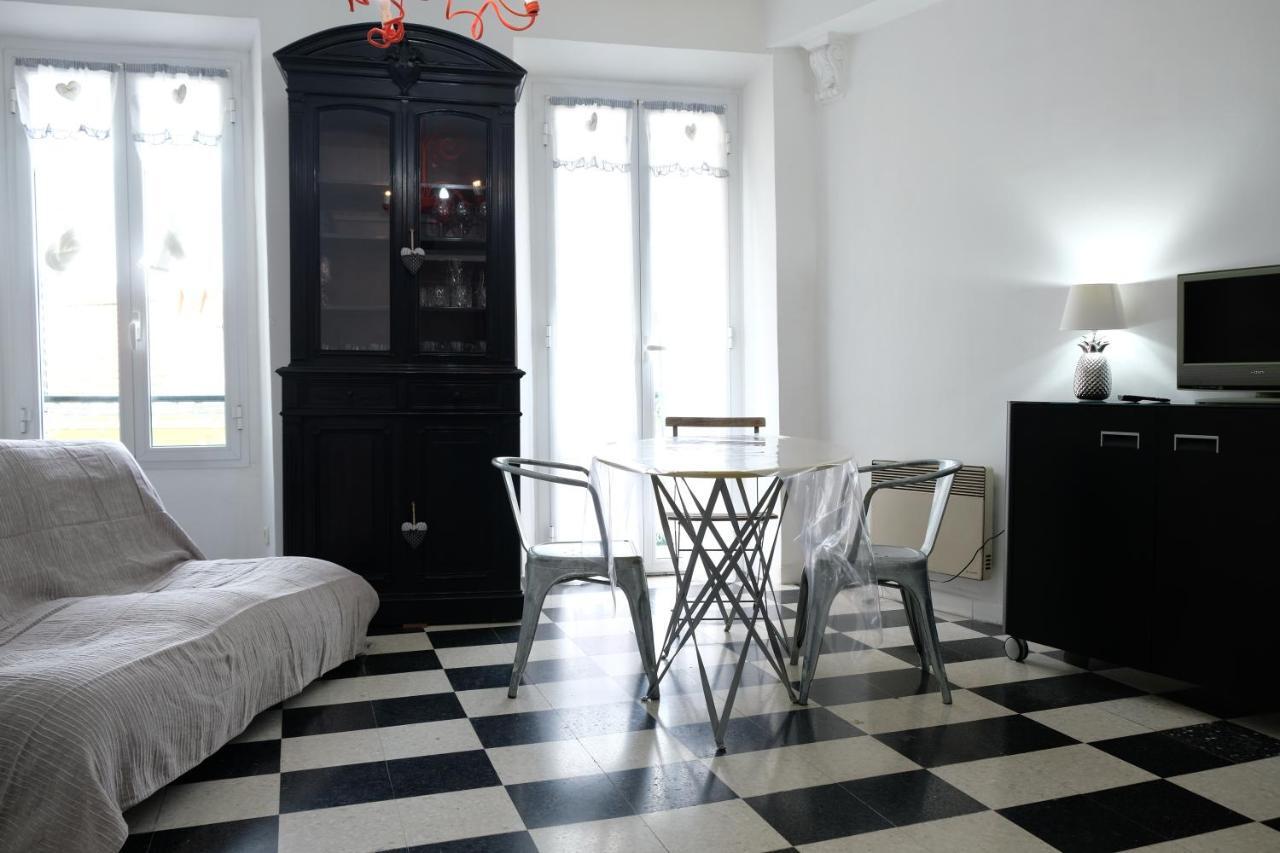 Maison Julien 3 芒通 外观 照片