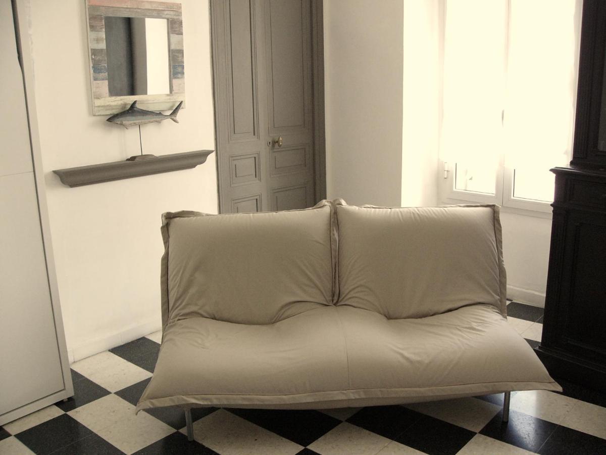 Maison Julien 3 芒通 外观 照片